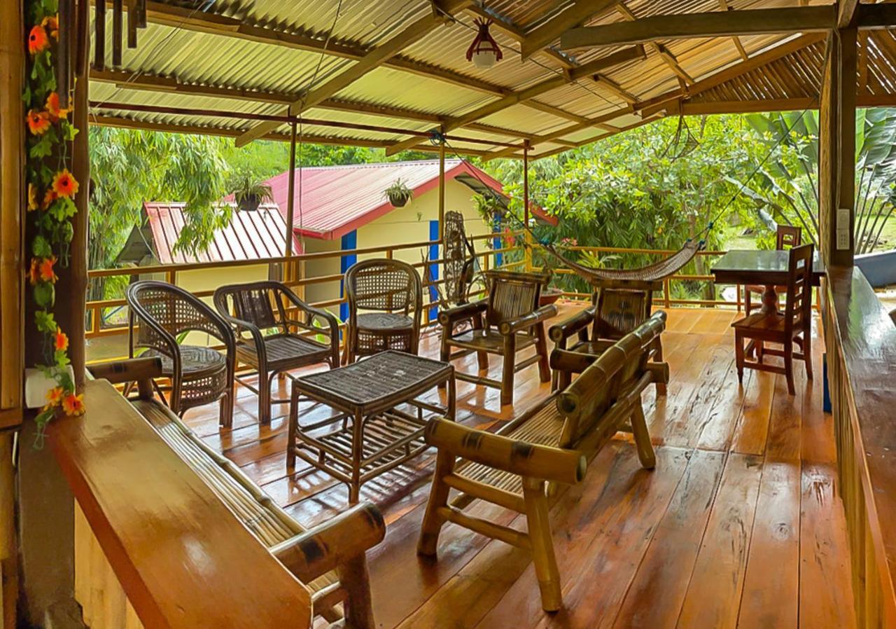 Blue Moon Guesthouse Puerto Princesa Exterior photo